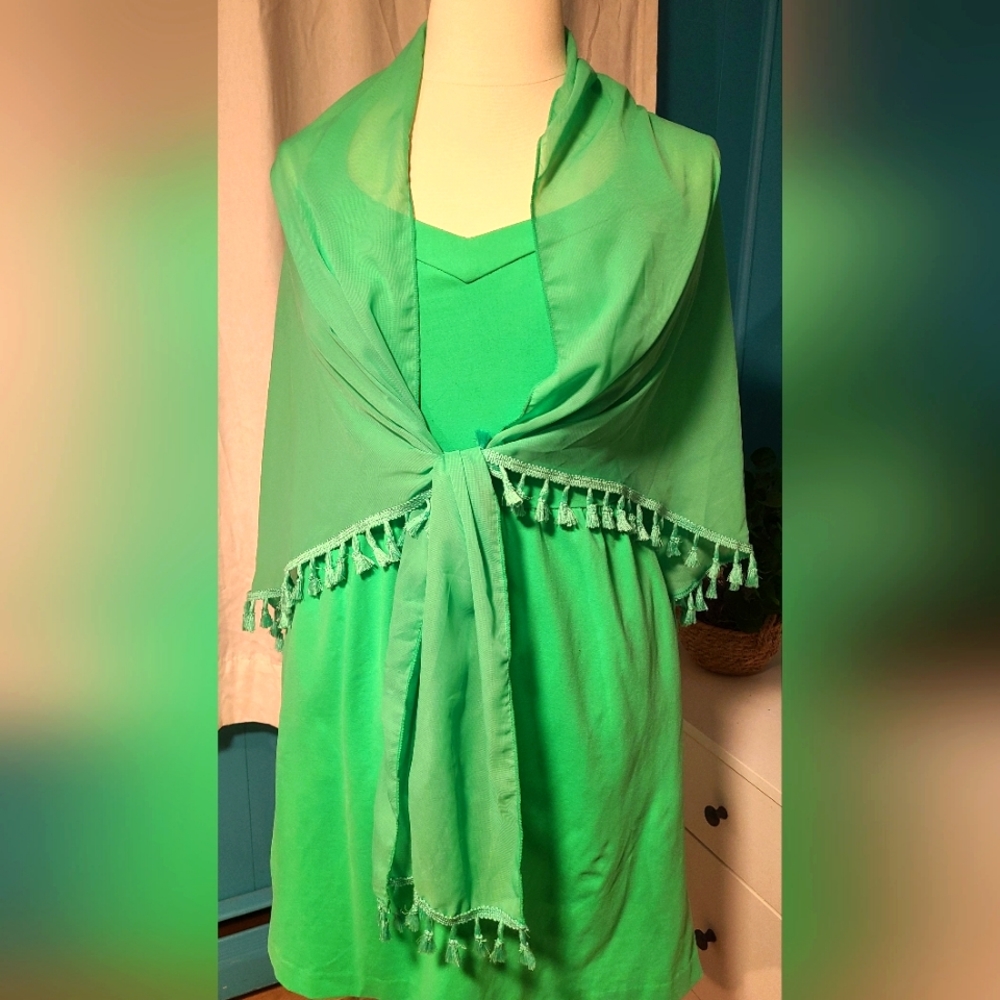 Green scarf/wrap